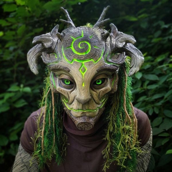 Cosplay Mascaras Halloween Forest Spirit Máscara / Casco, Disfraces de cara realistas Máscara con luz LED Adultos unisex divertidos