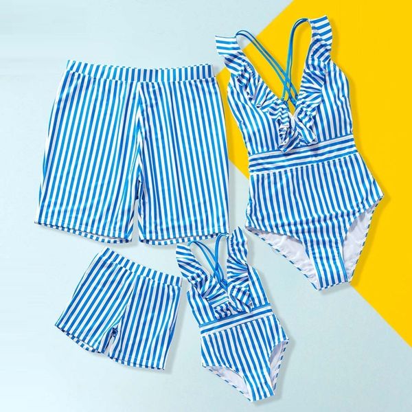 Cosplay verano familia juego traje de baño estampado rayas madre hija ropa conjunto mamá papá bebé niña niño mirada ropa 230802