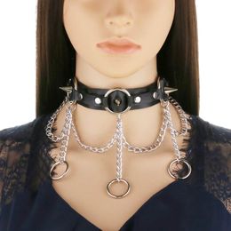 Kostuumaccessoires Gotische sieraden Zwart PU Leer Zilverkleur Geometrische ronde Hangers Kettingen Kraag