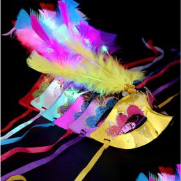 Accessoires de costumes Masque LED vénitien fête de mariage éclairer paillettes avec mascarade de plumes habillé festival livraison directe vêtements Dhoov