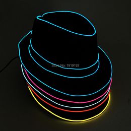 Accessoires de costumes En gros 10 pcs Glow Hat 10 Couleurs Sélectionnez LED Chapeaux hommes EL Wire Gentleman Caps faveurs de mariage Style Halloween Décor Partie