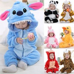 kostuum Zachte Unisex Nachtkleding Baby Peuters Pyjama kigu Cartoon Dier cosplay Onesie rumi Romper jongens meisjes 2021325v