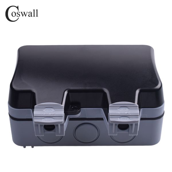 COSWALL IP66 Boîte extérieure imperméable IP66 Prise murale extérieure 13A Double Universal / Royaume-Uni SURTTÉ COMMUNE avec port USB