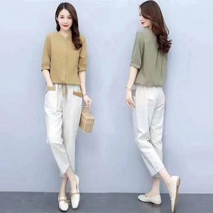 Ensemble coton et lin pantalon deux pièces femme 2023 vêtements d'été nouveau style occidental mode haut décontracté pantalon court à la mode