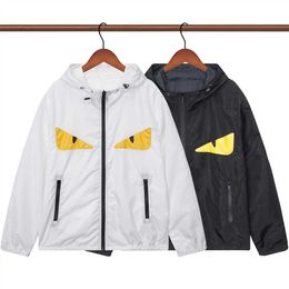 Veste de concepteur de coton pilote de trench masculin trench coather universitaire masculin hip hop harajuku alphabet en cuir gastroa brodé de rue brodée