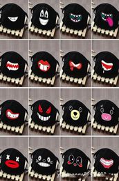 Masque facial anime anime de la poussière en coton Anime Lucky Tooth Femmes Hommes Mouffle Face Masques Masques créatifs noirs Ljja38221168980