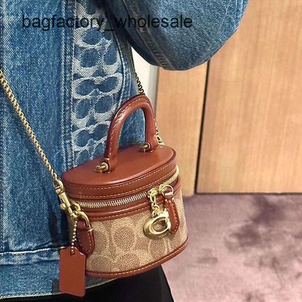 Comptoir Haute Qualité Luxe Explosive Épaule Mode Sac Sac Femmes Classique Prbyopia Trail Box Mini Une Épaule Bandoulière Chaîne Cylindre Sac De Maquillage De Poche