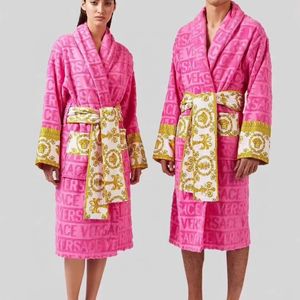 Versace Luxury fashion clothing Couple bathrobe home bathrobe thick cotton letter bathrobe jacquard warm and thick