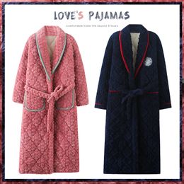 Robe de chambre de couple, pyjama d'hiver pour femme en velours corail épais et allongé à trois couches rembourré pour homme, peignoir chaud et polaire pour l'automne et l'hiver
