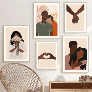 Couple mains illustration affiches et impressions mur art abstrait fille noire toile peinture nordique mur photos pour femme chambre salon décor sans cadre Wo6