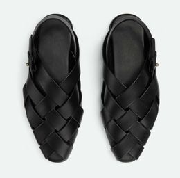 Couple créateur en cuir sandale alfie pantoufle pour hommes sandaux décontractés en cuir intréccio ganters de ganters de cheville