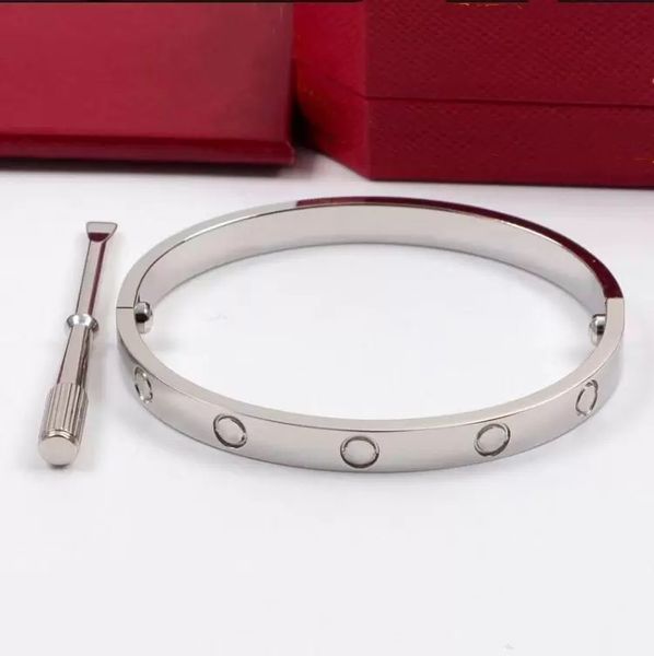 Couple aime le bracelet Bracelet d'amour de tournevis de luxe haut de gamme Bracelet de manchette unisexe à la mode Acier inoxydable 316L plaqué or 18 carats marque 4MM / 6MM hommes Bijoux femme