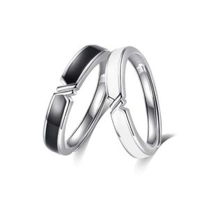 Couple Rings 2 Black and White Couple Knot Rings Band Set Couple Matching Rings Promise Mariage Band peut s'adapter pour lui et son S245309