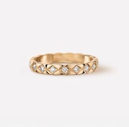 Paar ringen mannen dame vrouwen titanium staal 18 k goud gegraveerde rhombus plaid-instellingen diamanten liefhebbers smalle ringen W302
