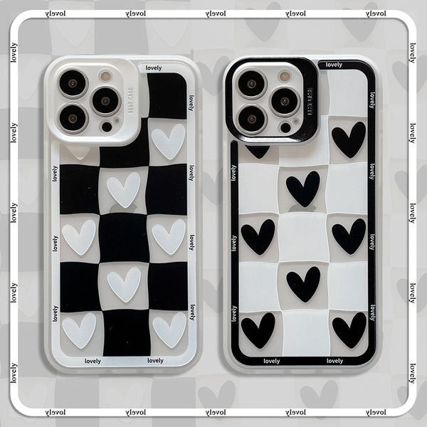 Estilo de pareja Amor en forma de corazón Estuches para teléfonos para iphone 13 12 11 Pro X XS MAX XR 7 8 PLUS Dulce transparente Encantador Diseñador de patrón de tablero de ajedrez Funda protectora