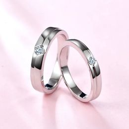Couples de mariage 925 Silver Rhodium Placing Diamond Test Past D Color Engagement Ring For Men Women 240401