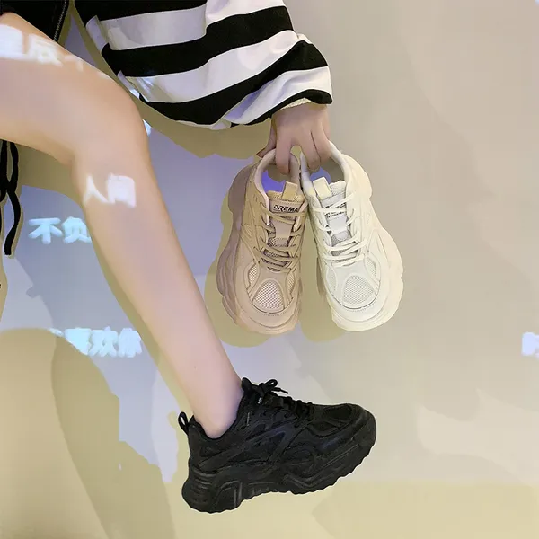 Couples papa chaussures plate-forme simple grosses baskets compensées pour femmes chaussures décontractées respirant maille sport d'été chaussure de course léger Tenis Feminino à lacets A00
