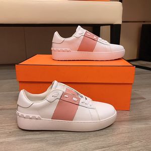 Couples Designer Chaussures décontractées européen printemps et d'été Nouveaux chaussures décontractées en cuir haut de gamme