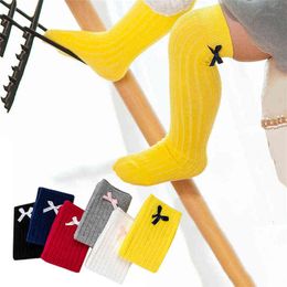 Couplesparty nouveau-né bébé filles chaussettes automne printemps coton enfants arc genou haut long tube chaussettes princesse infantile couleur bonbon sox J220621