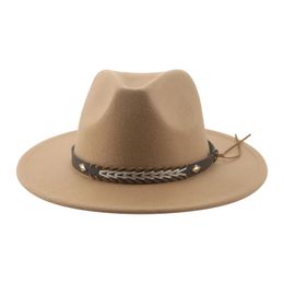 Cowboy Hat Winter Women Chapeaux pour homme Caps Fedoras Felted Panama Western Vintage Solid Chapeau Femme 231221