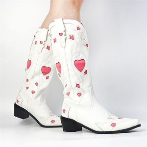 Cowgirls cowboy wesetrn laarzen voor vrouwen hart puntig teen bloemen borduurwerk dikke hiel knie hoog vintage rijden 220813