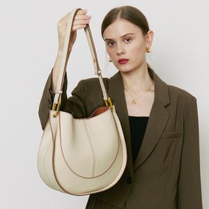 Cowhide Bag Luxe damestas Design enkele schoudertassen Echte lederen dame zadel Purse vrouwelijke crossbody tas