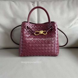 Cuir de vache Botegas One Venetas Sac à main Andiamo Tote Corde Designer Capacité Sac Lady Sacs en métal Boucle 2023 Grand cuir tissé épaule bandoulière Zurx