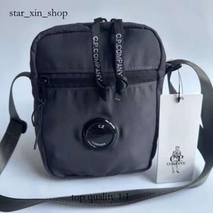 CP Bag Trend Leuke schouderontwerpertas Crossbody tas schattig oog kleine vierkante tas buiten mannen en damesbedrijf kleine tas diy persona 3890 489