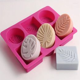 Outils d'artisanat Moule de savon en silicone rond et carré est utilisé pour fabriquer un moule à table pour les moules 3D Soaps Bath Bombe Kit