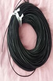 Crafts Round Cowhide Echt lederen snaar Natuurlijk Rawhide -touw voor sieraden maken Kumihimo Braiding Shoelaces 2mm Blac8666839