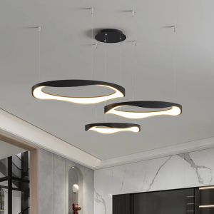Crème stijl woonkamer hanglampen lampen moderne minimalistische sfeer ring plafond decoratie licht creatief restaurant kroonluchter