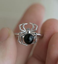 Creative 925 Silver Compated Simulate Spider Inlay Ring Popular Insect Jewelry Women Girls Party Gift US Size 6107540283