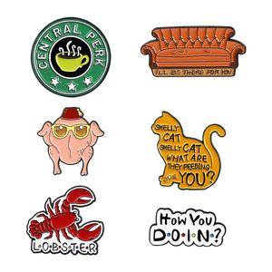 Creatieve Amerikaanse Drama Emaille Cartoon Broches Oude Vrienden Leuke Kreeft Sofa Kat Type Kraag Badge Broches Hoed Rugzak Kleding Broches Pin Sieraden Accesoory