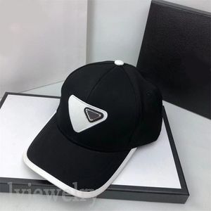 Gorra de béisbol creativa para hombre sombreros de diseñador triángulo con letra gorras distintivas correa ajustable y clip en la parte posterior sombreros ajustados de lujo para mujer vintage PJ083 C23