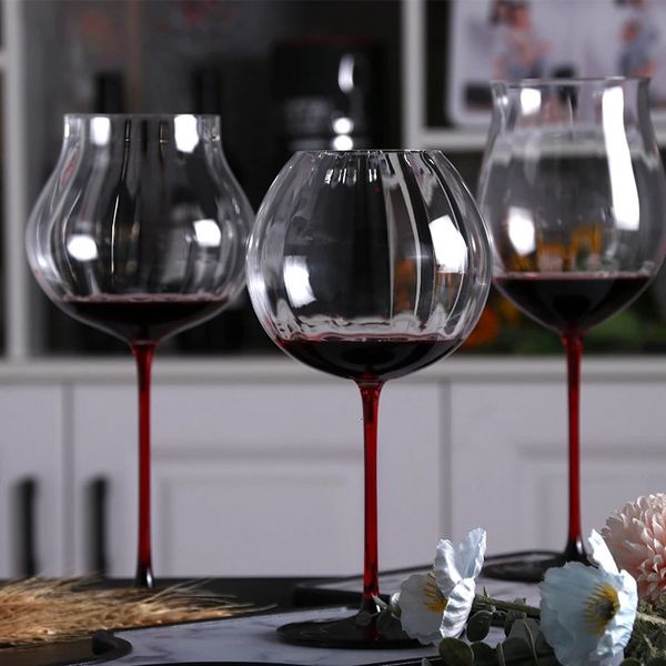 Creative Black Bow Crystal Glass Bordeaux Champagne Gobelet High Captise Highed Light Luxury Bourgogne Vers à vin à la maison 240408