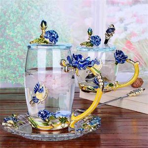 Creative Blue Rose Emaille Crystal Tea Cup Koffiemok Vlinder Rose Geschilderde Bloem Water Cups Duidelijk Glas met Lepel Set 210804