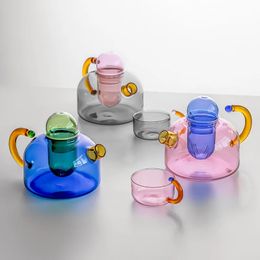Creatief contrasterende kleur Hoge temperatuurbestendige glazen theewaterscheiding filter kleine theepot cups sets huishoudelijke theepot 240429