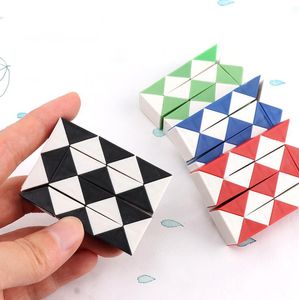 Creative Educational Jouets Petite Magie Cube Cube Variété Magie Règle Kindergarten Pupils Cadeaux de vacances pour enfants