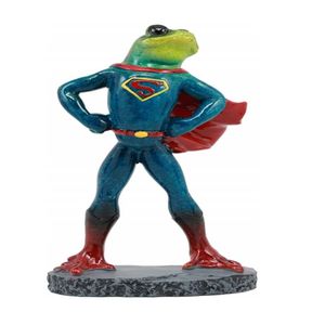 Statue di rana creative Rana in abito da Superman Novità Decorazioni per desktop intelligenti Camera da letto Soggiorno e arredamento per ufficio263g