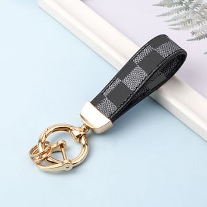 Creatief geschenk Lederen auto Key Ring Presbyopische heren en dameshandtassen Hangers Internet Hot Brand Metal Key Chain