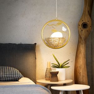 Creatieve gouden metalen ring lampen lampen kleine vogels nest ontwerpcorridor licht licht moderne trap balkon binnenkomst hal hangende hanglamp