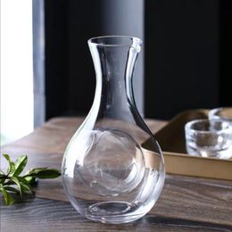 Creative Japanese Glass Bottle Trou Bumber Verre Curling Hamster Nest Recode Room Wine Versers Decanter Set 293g