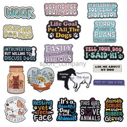 Creatieve brief Dog Email Booch Levendoel Alle honden bespreken Pet Dog Jar Stethoscope Syringe Animal Metal Badge Punk Pin Sieraden