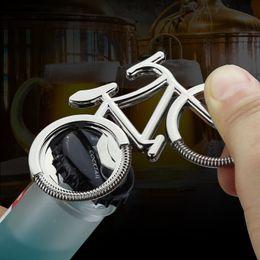 Ouvre-bouteille de bière en métal créatif mode mignon vélo vélo porte-clés porte-clés pour amoureux motard ouvre-bouteille cadeau pour hommes