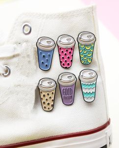 Creative Milk Tea Cup broches Set 6pcs Cartoon kleurrijke golfbrief wolken verfbadges voor meisjes legeringspen denim shirt mode J3794988