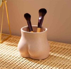 Creatieve Mini Flower Pot Desktop Decoratie Roze lichaamsvorm Art Chest Butt Ceramic Small Vase Modern Living Room Home 2106108158597