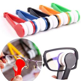 Creatieve Multifunctionele Multiful Colors Mini Two-Side Bril Borstel Microfiber Cleaner Brillen Scherm RUB SPECTACLES Clean Wipe Wipe Sunglasses Tool