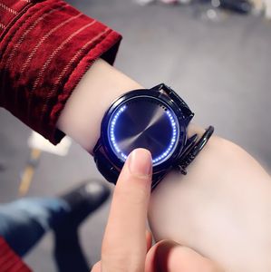 Creatief persoonlijkheid Minimalistisch leer Normaal Designer Watch LED Luxe heren Horloges Men en vrouwen Parp Smart Watch Electronics74369977