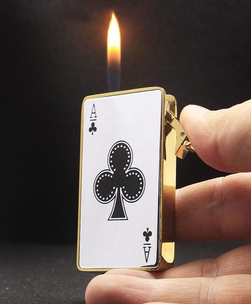 Ligero creativo de póker de plástico recargador de gas butano encimera encimera de cigarrillos para man77023526702770