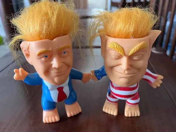 Creative PVC Trump Doll Fiesta Farty Toys Toys Gift 0412